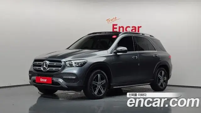 Mercedes-Benz GLE-Class 2020 — Фото 1/20
