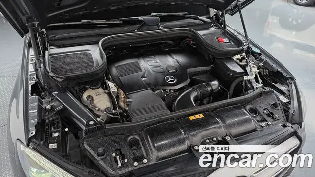 Mercedes-Benz GLE-Class 2020 — Фото 7/20