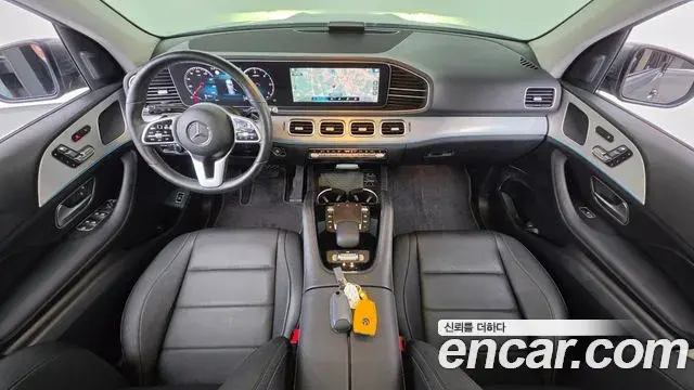 Mercedes-Benz GLE-Class 2020 — Фото 8/20