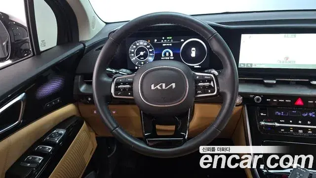 Kia Carnival 2023 — Фото 12/20