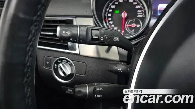 Mercedes-Benz GLE-Class 2018 — ფოტო 9/34