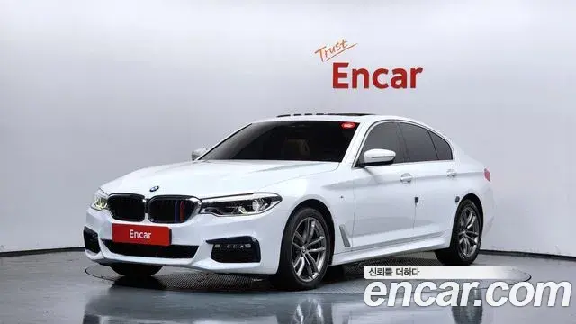 BMW 5 Series 2018 — Фото 1/20