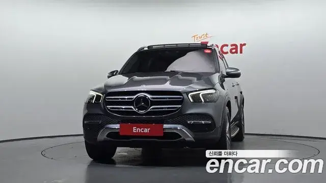 Mercedes-Benz GLE-Class 2021 — Фото 3/20