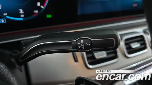 Mercedes-Benz GLE-Class 2021 — Фото 9/20