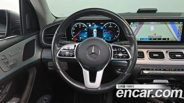 Mercedes-Benz GLE-Class 2021 — Фото 14/20
