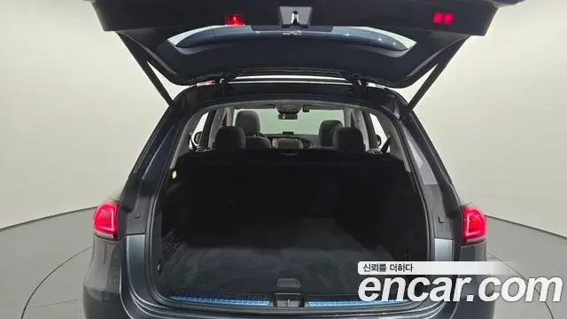 Mercedes-Benz GLE-Class 2021 — Фото 20/20