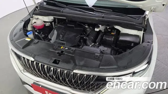 Kia Carnival 2023 — Фото 6/20