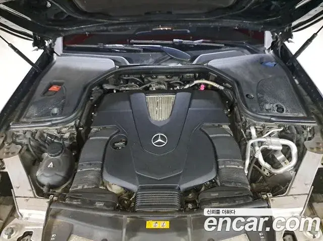 Mercedes-Benz E-Class 2019 — Фото 6/20