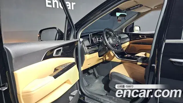 Kia Carnival 2021 — Фото 10/20