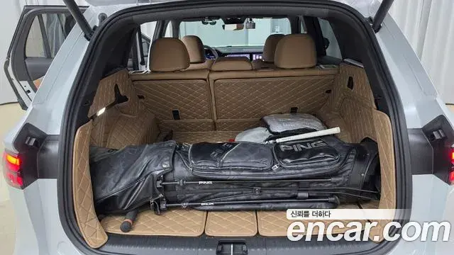 Renault Samsung Grand Koleos 2024 — Фото 16/20