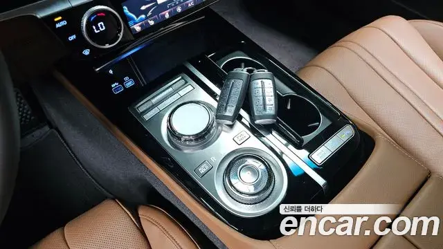 Genesis Electrified G80 2023 — Фото 9/20