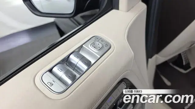 Mercedes-Benz G-Class 2021 — Şəkil 2/32