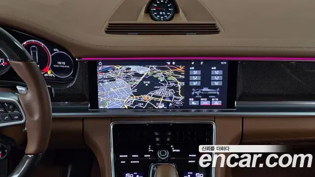 Porsche Panamera 2020 — Фото 12/20