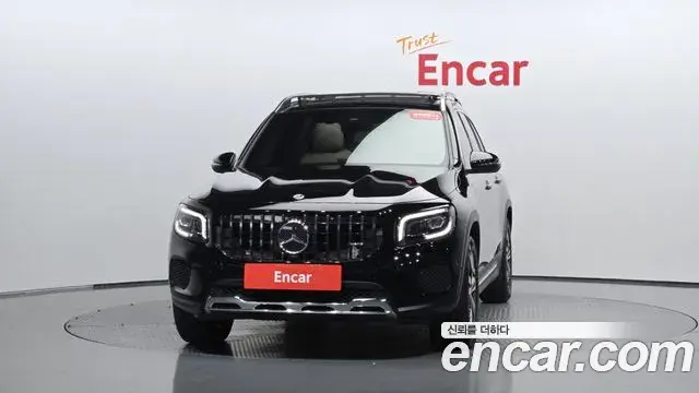 Mercedes-Benz GLB-Class 2021 — Фото 3/20
