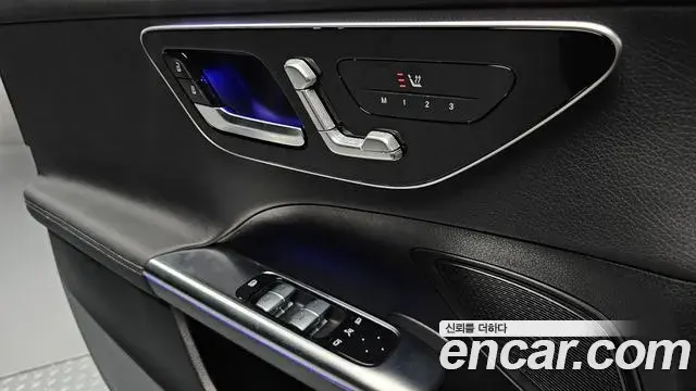 Mercedes-Benz C-Class 2022 — Фото 20/20