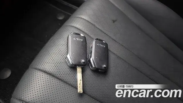 Kia K8 2023 — Photo 19/30