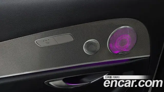 Mercedes-Benz E-Class 2019 — Фото 15/20