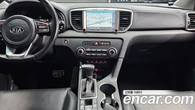 Kia Sportage The Bold 2021 — Фото 14/20