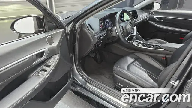 Hyundai Sonata 2022 — Фото 9/20
