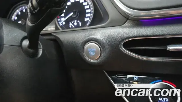 Hyundai Sonata 2022 — Фото 19/20