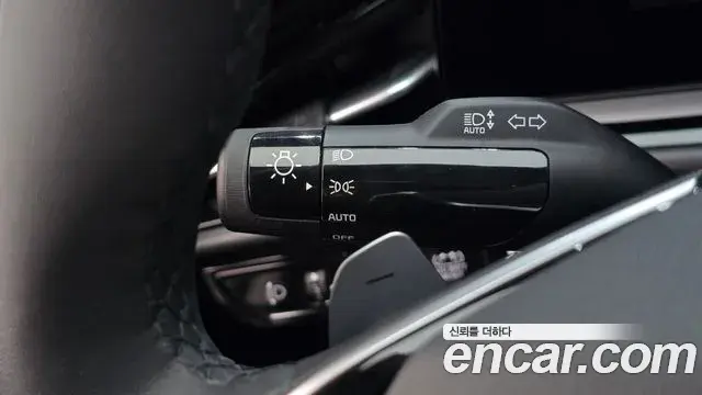 Kia Niro 2022 — ფოტო 5/33