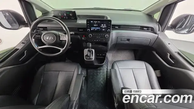 Hyundai Staria 2023 — Фото 7/20