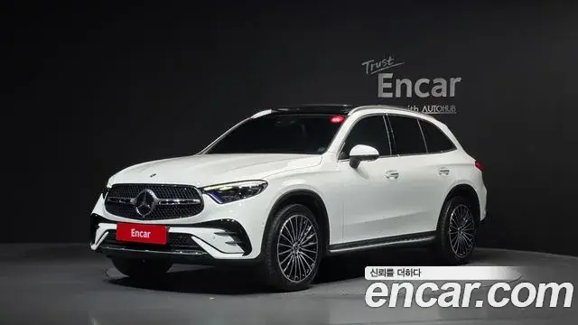 Mercedes-Benz GLC-Class 2023 — Şəkil 28/32
