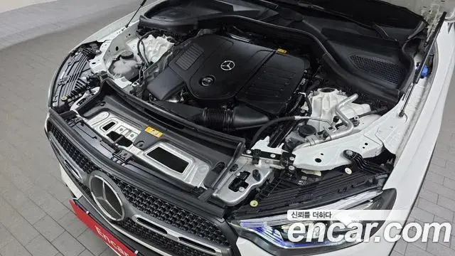 Mercedes-Benz GLC-Class 2023 — Şəkil 10/32