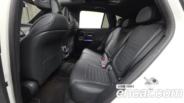 Mercedes-Benz GLC-Class 2023 — Şəkil 14/32