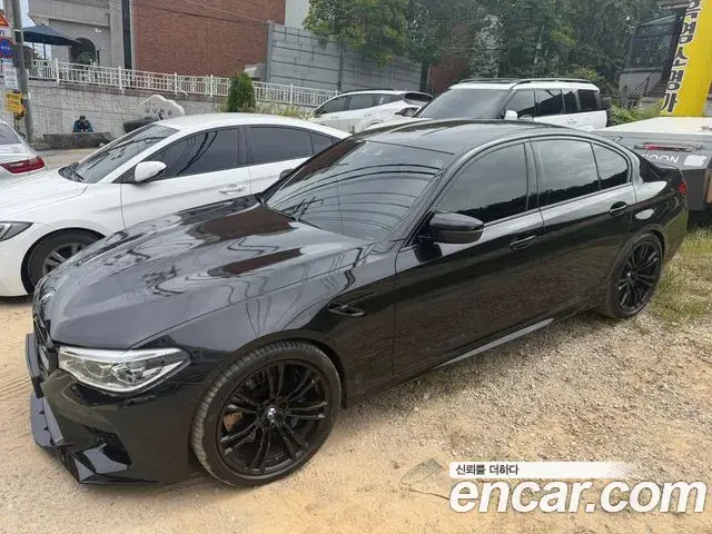 BMW M5 2019 — Фото 1/20