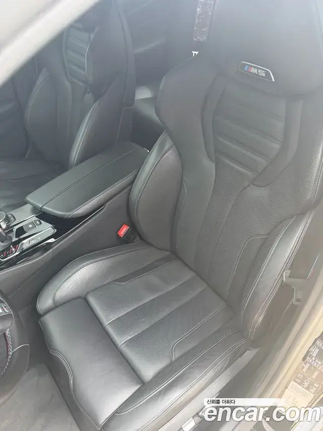 BMW M5 2019 — Фото 17/20