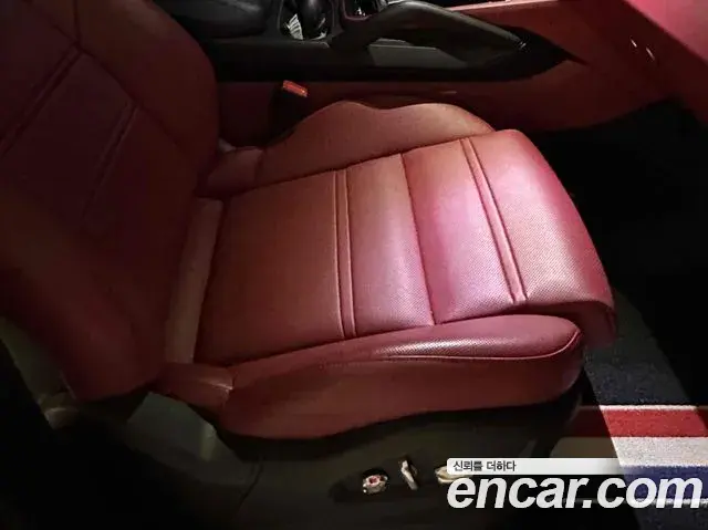 Porsche Cayenne 2021 — Фото 16/20