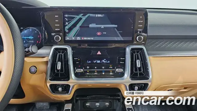 Kia Sorento 2020 — Photo 16/20