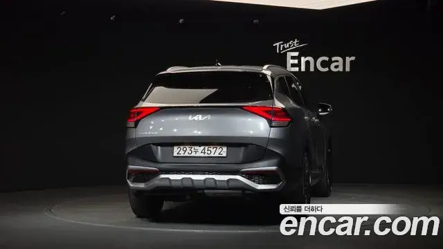 Kia Sportage 2021 — Фото 4/20