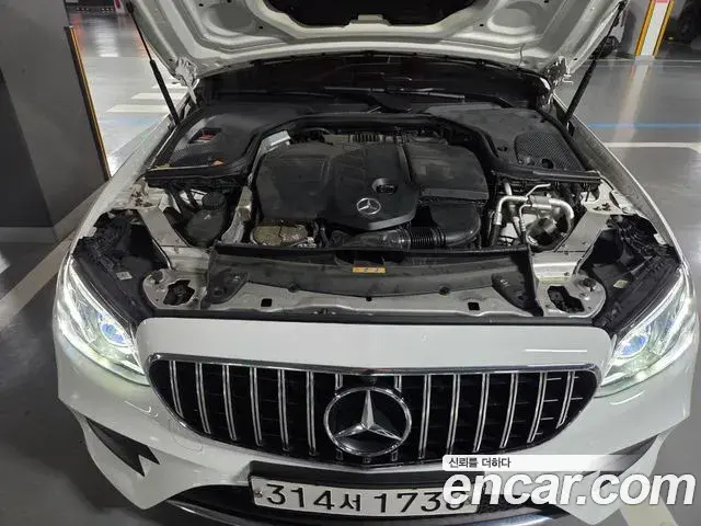 Mercedes-Benz E-Class 2020 — Фото 14/17