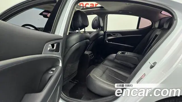 Genesis G70 2018 — Şəkil 20/31