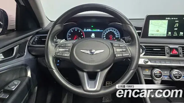 Genesis G70 2018 — Şəkil 30/31