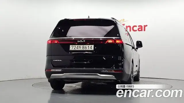 Kia Carnival 2022 — Фото 4/20