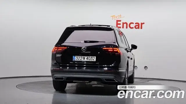 Volkswagen Tiguan Allspace 2020 — Фото 4/20