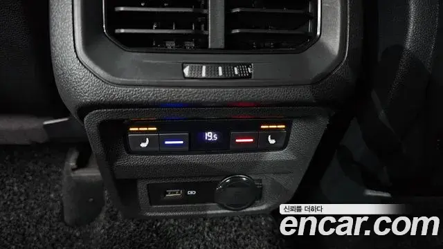 Volkswagen Tiguan Allspace 2020 — Фото 17/20