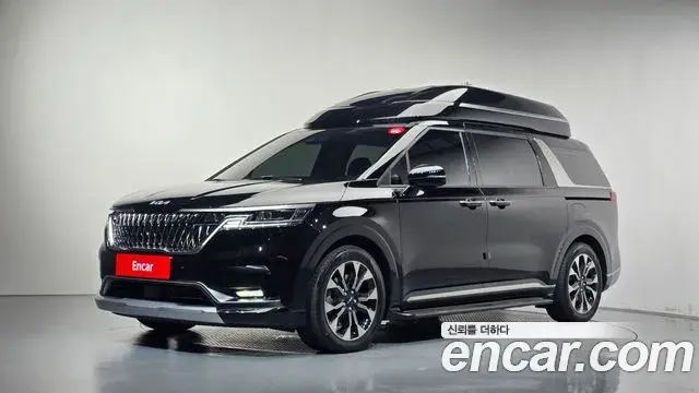 Kia Carnival 2022 — Фото 1/20