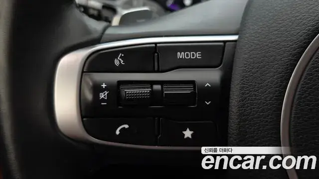 Kia Sportage 2024 — Фото 17/20