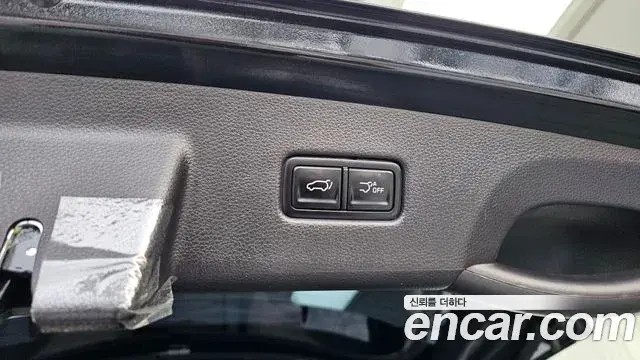 Kia Carnival 2024 — Şəkil 27/36