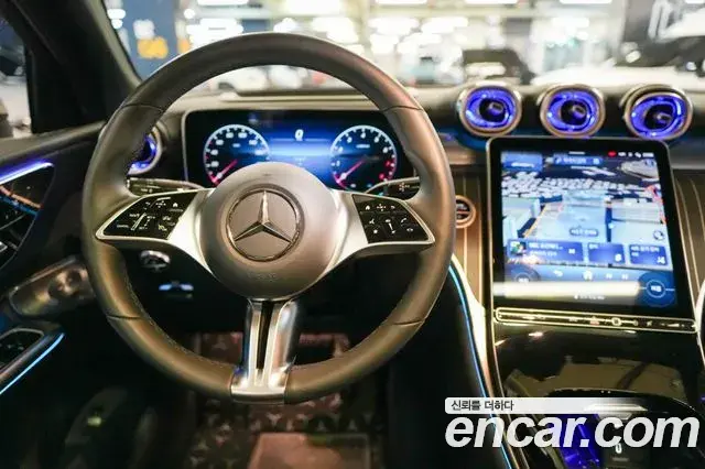 Mercedes-Benz GLC-Class 2024 — Фото 11/20