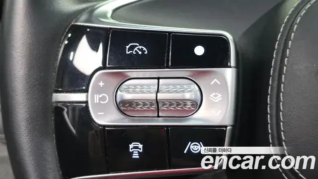 Genesis G90 2022 — Фото 18/20