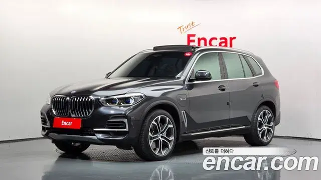 BMW X5 2022 — Фото 1/20