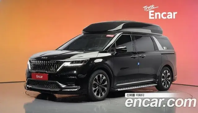 Kia Carnival 2022 — Фото 1/20
