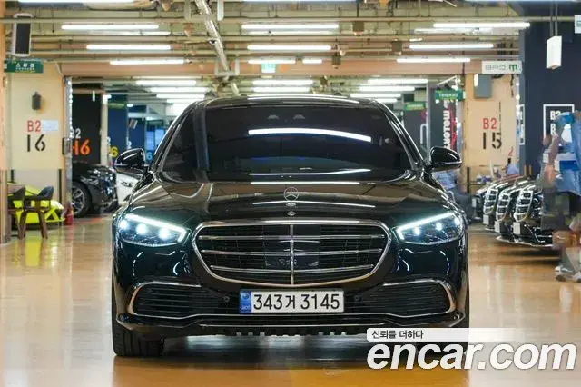 Mercedes-Benz S-Class 2021 — Фото 2/20