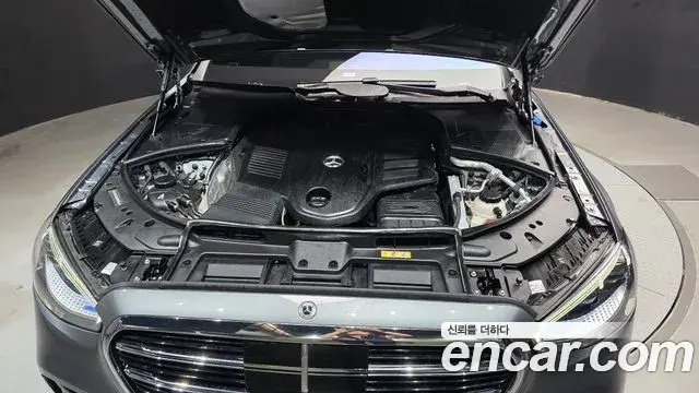 Mercedes-Benz S-Class 2021 — Фото 6/20
