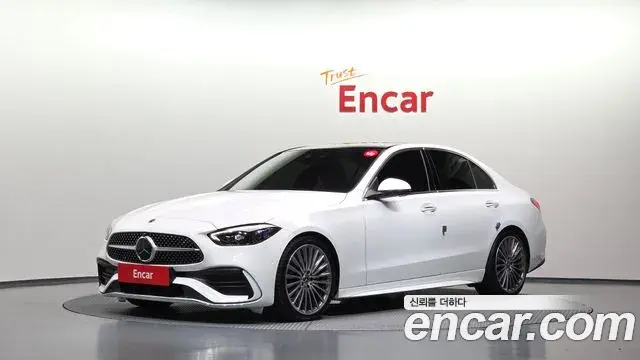 Mercedes-Benz C-Class 2023 — Фото 1/20